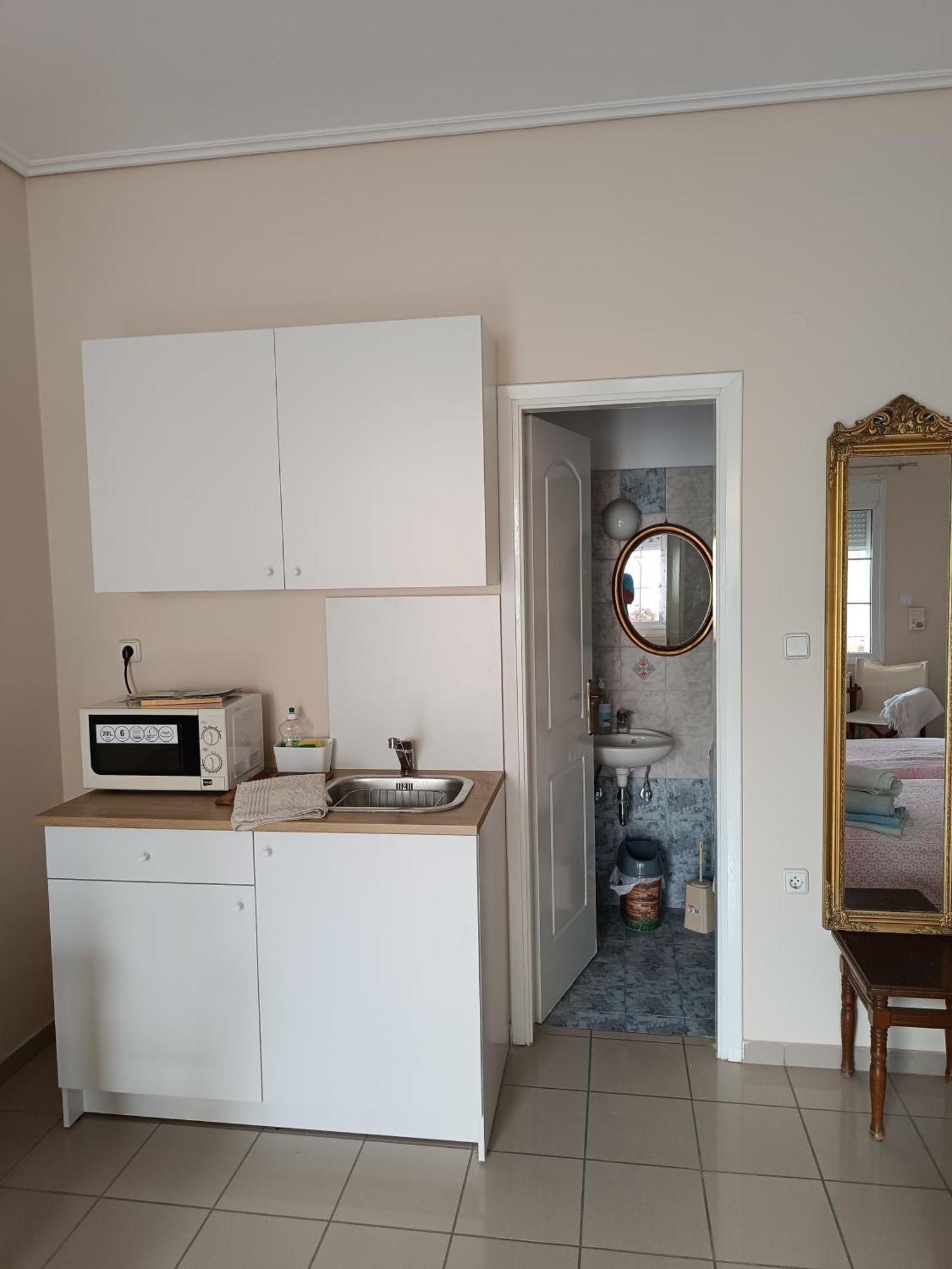 Spacious Apartment Corinth ภายนอก รูปภาพ