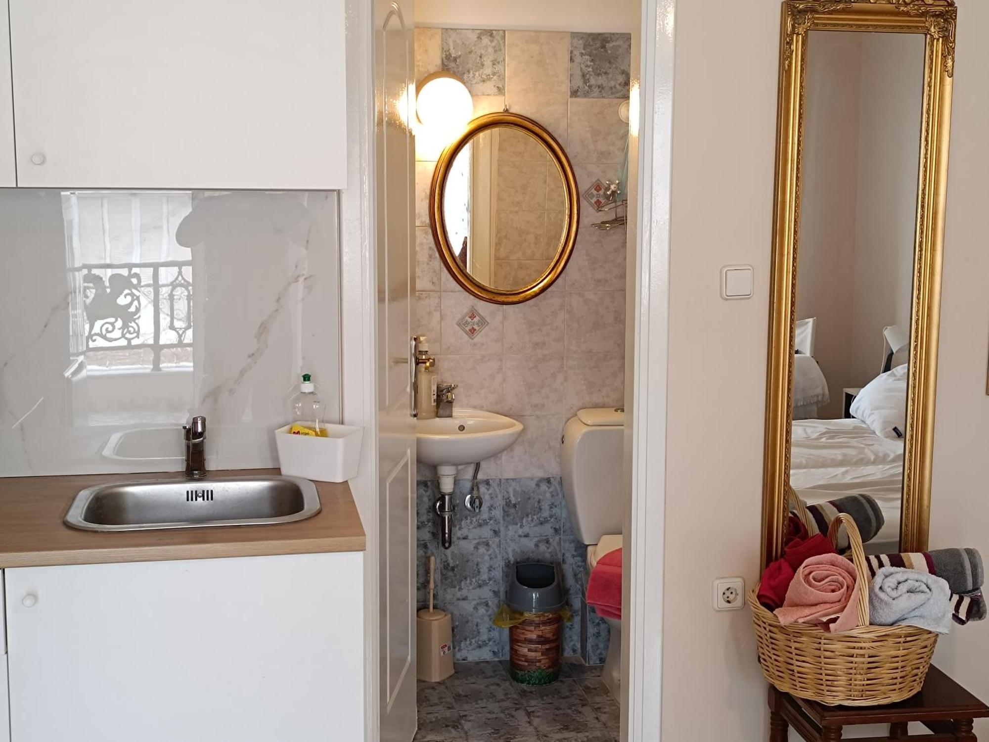 Spacious Apartment Corinth ภายนอก รูปภาพ