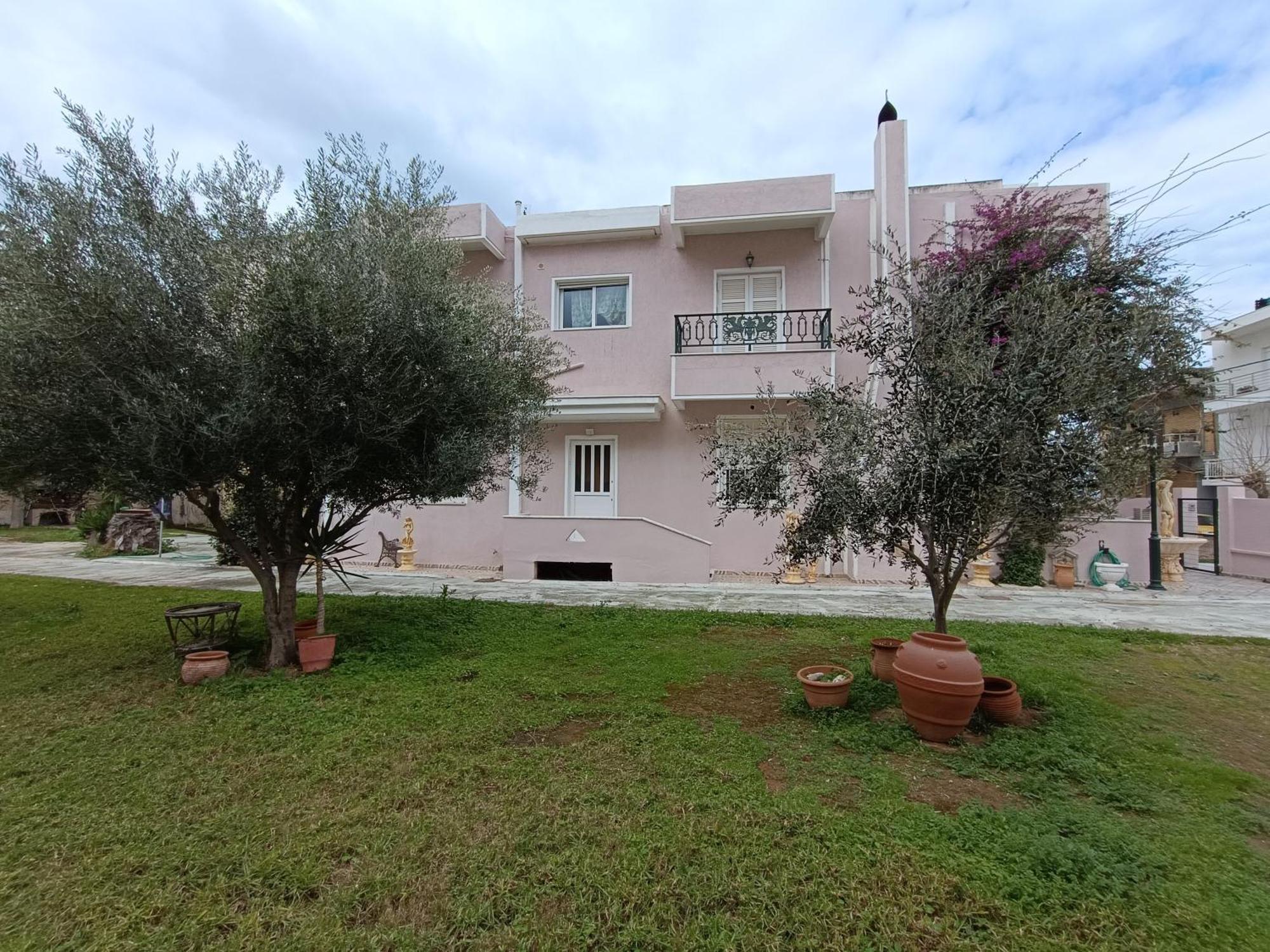 Spacious Apartment Corinth ภายนอก รูปภาพ