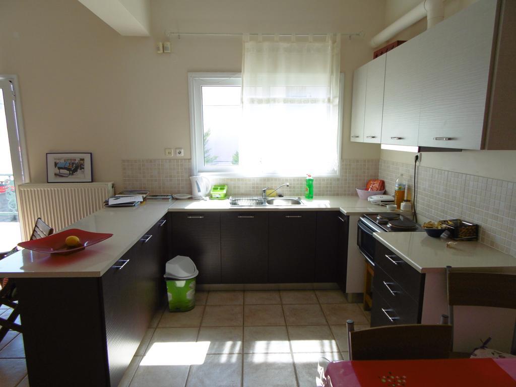 Spacious Apartment Corinth ภายนอก รูปภาพ