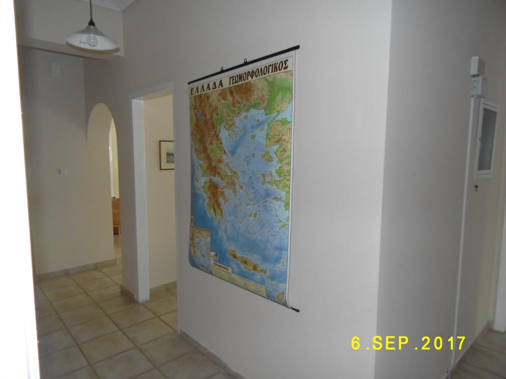 Spacious Apartment Corinth ภายนอก รูปภาพ